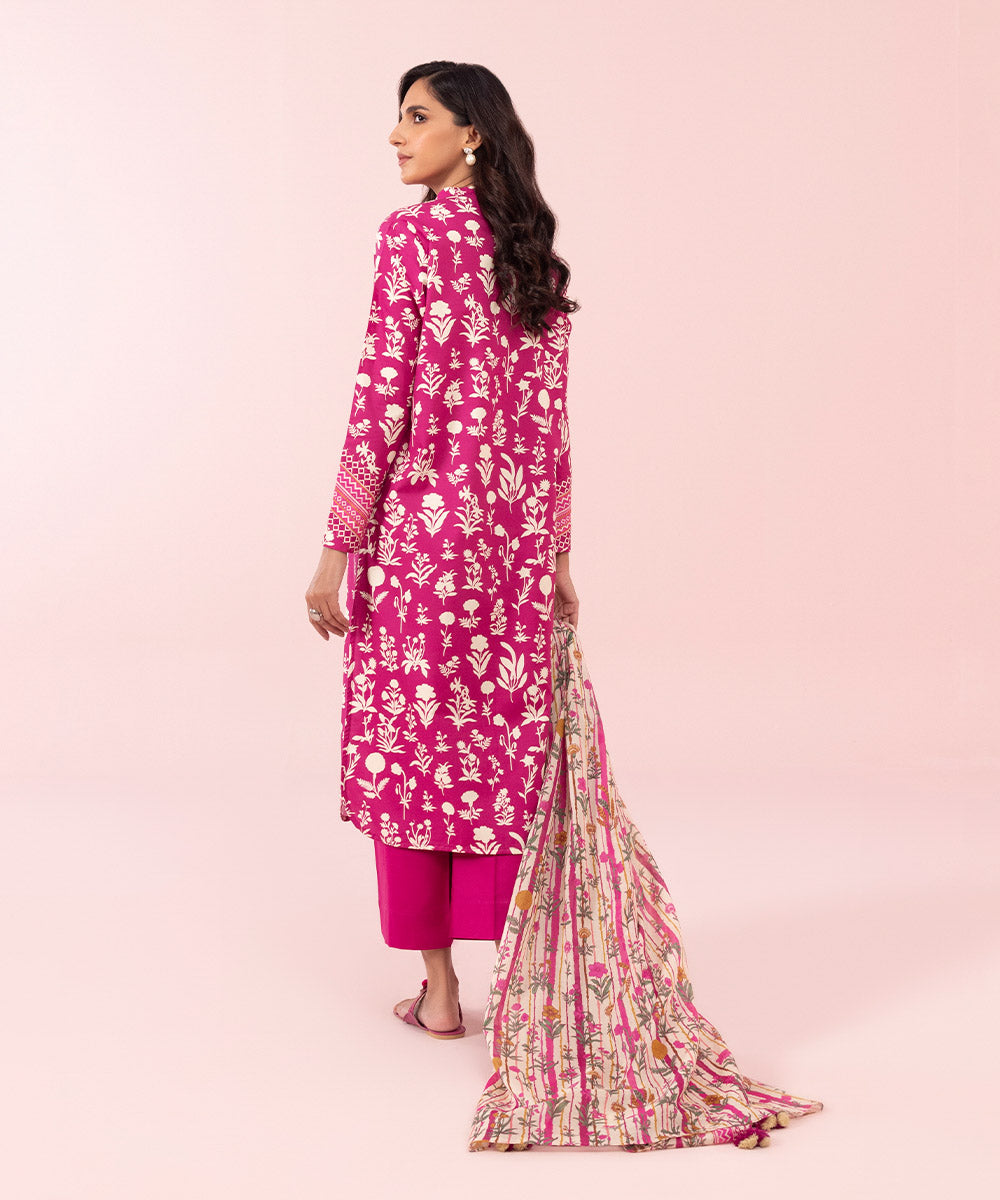 Original Sapphire Unstitched 3PC Lawn Suit – Premium Summer Collection 2025