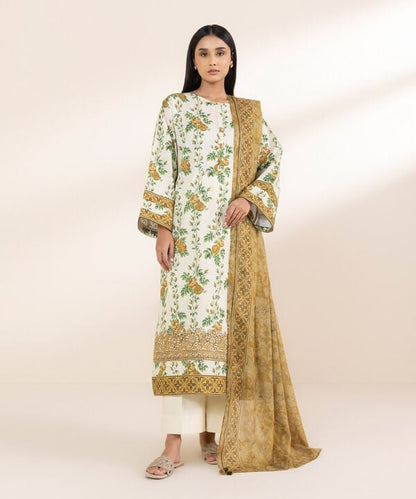 Original Sapphire Unstitched 3PC Lawn Suit – Premium Summer Collection 2025