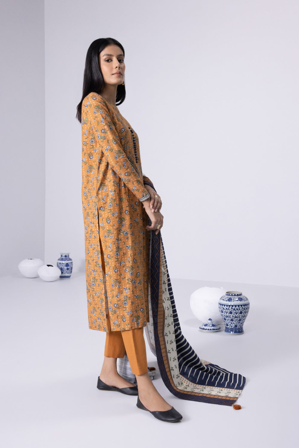 Original Sapphire Unstitched 3PC Lawn Suit – Premium Summer Collection 2025